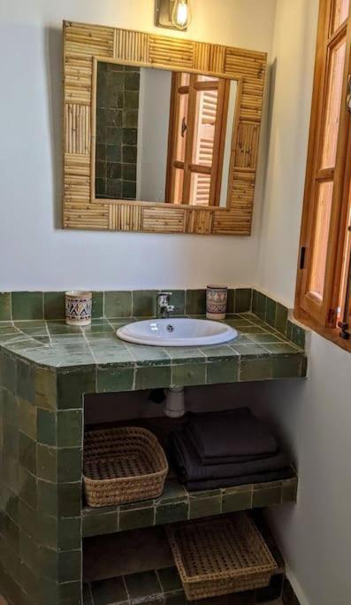 Dar Weldi, Maison Au Coeur De La Kasbah Tanger Luaran gambar
